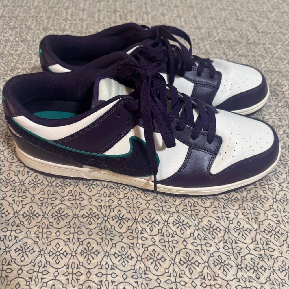 Mens Nike Dunk Chenille Grand “Charlotte Hornets” size 12